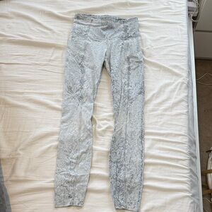 LuluLemon Stylish Blue Gray Women's Pants